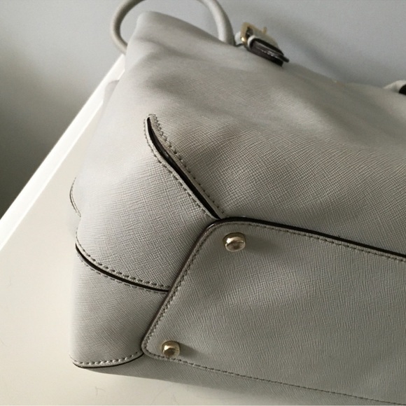 Kate Spade Cove Street Ariel Cliff Grey Silver Trim Tote Bag - Picture 6 of 12